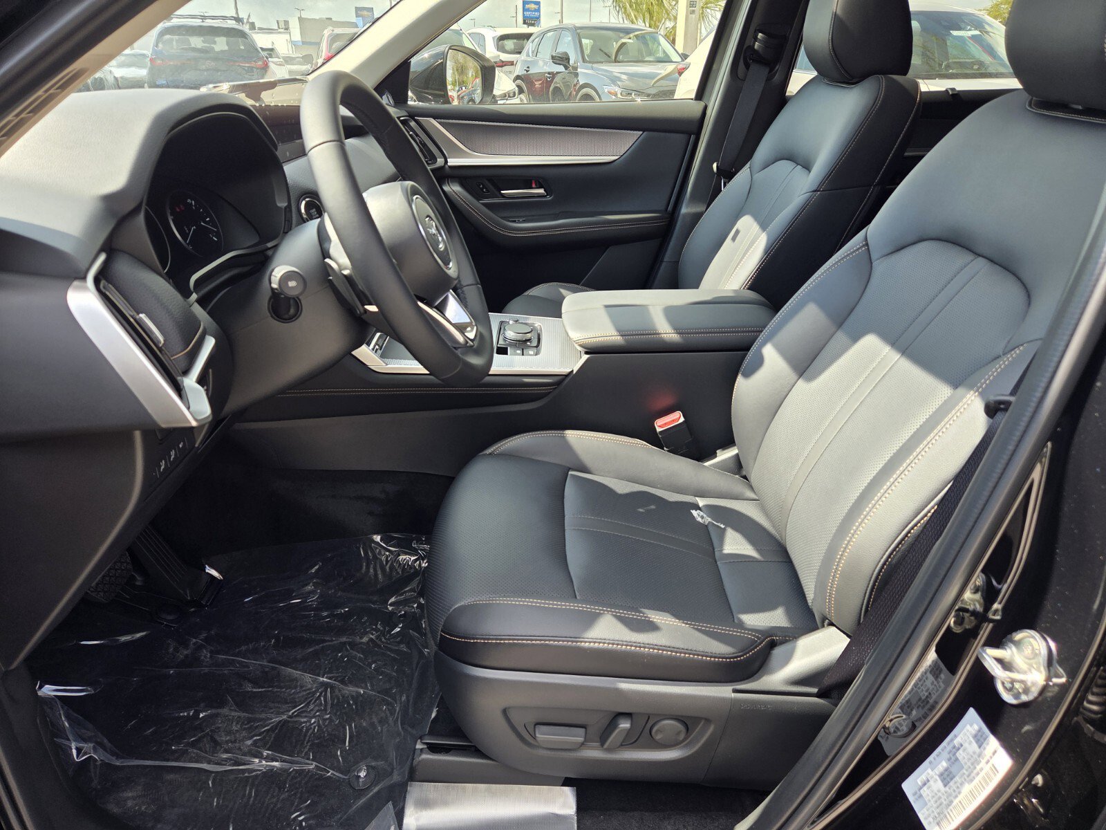 New 2026 MAZDA CX-70 3.3 Turbo w/ Preferred Package AWD/4WD image 3