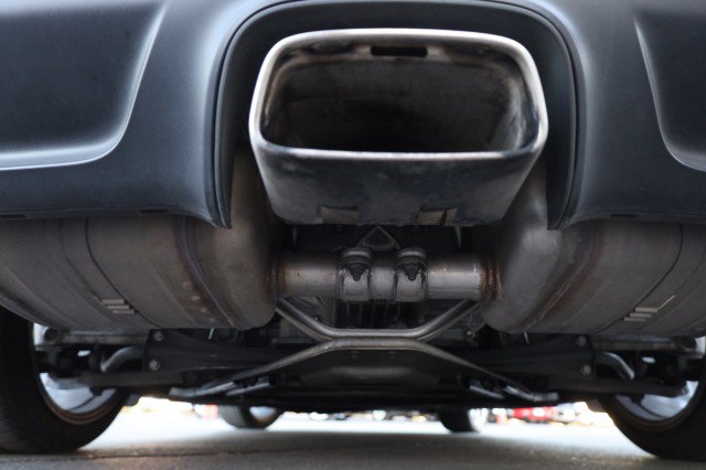 Used 2018 Porsche 718 Cayman RWD image 45
