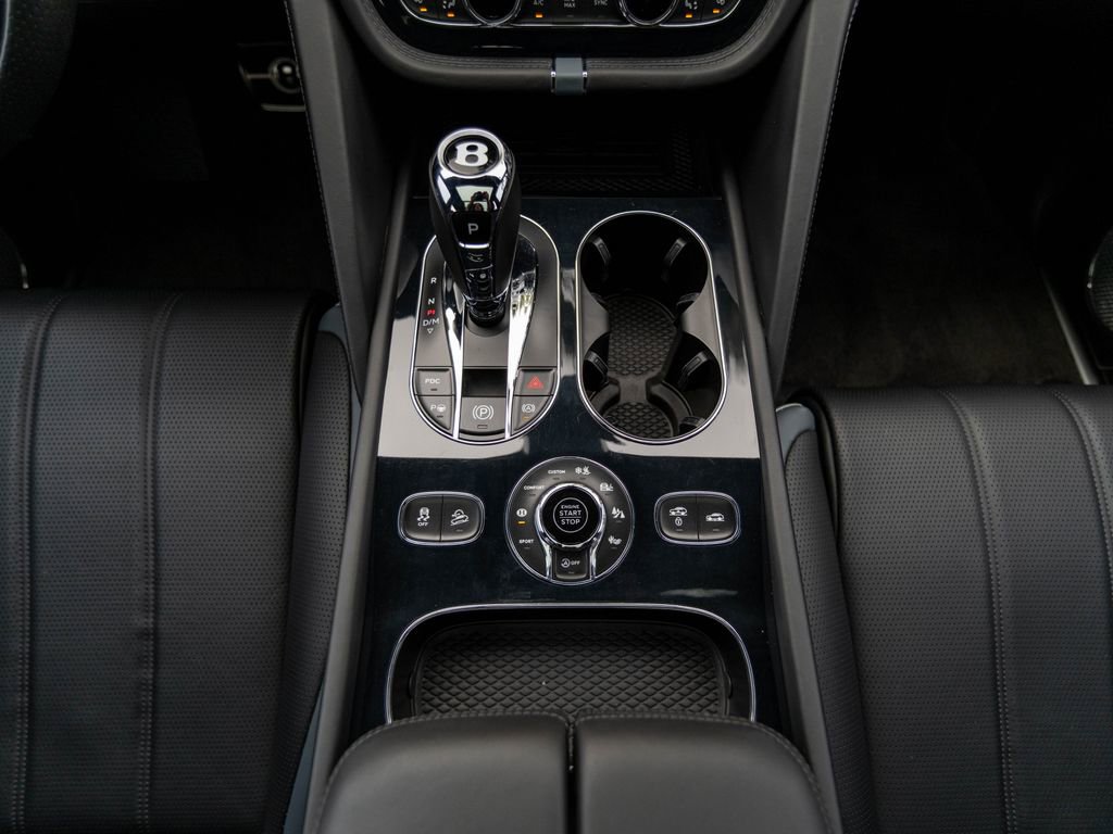 Used 2023 Bentley Bentayga Speed AWD/4WD image 32