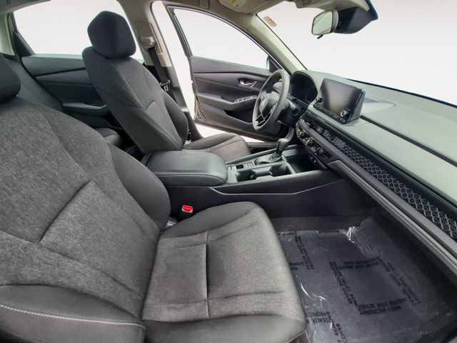 Used 2023 Honda Accord LX image 13