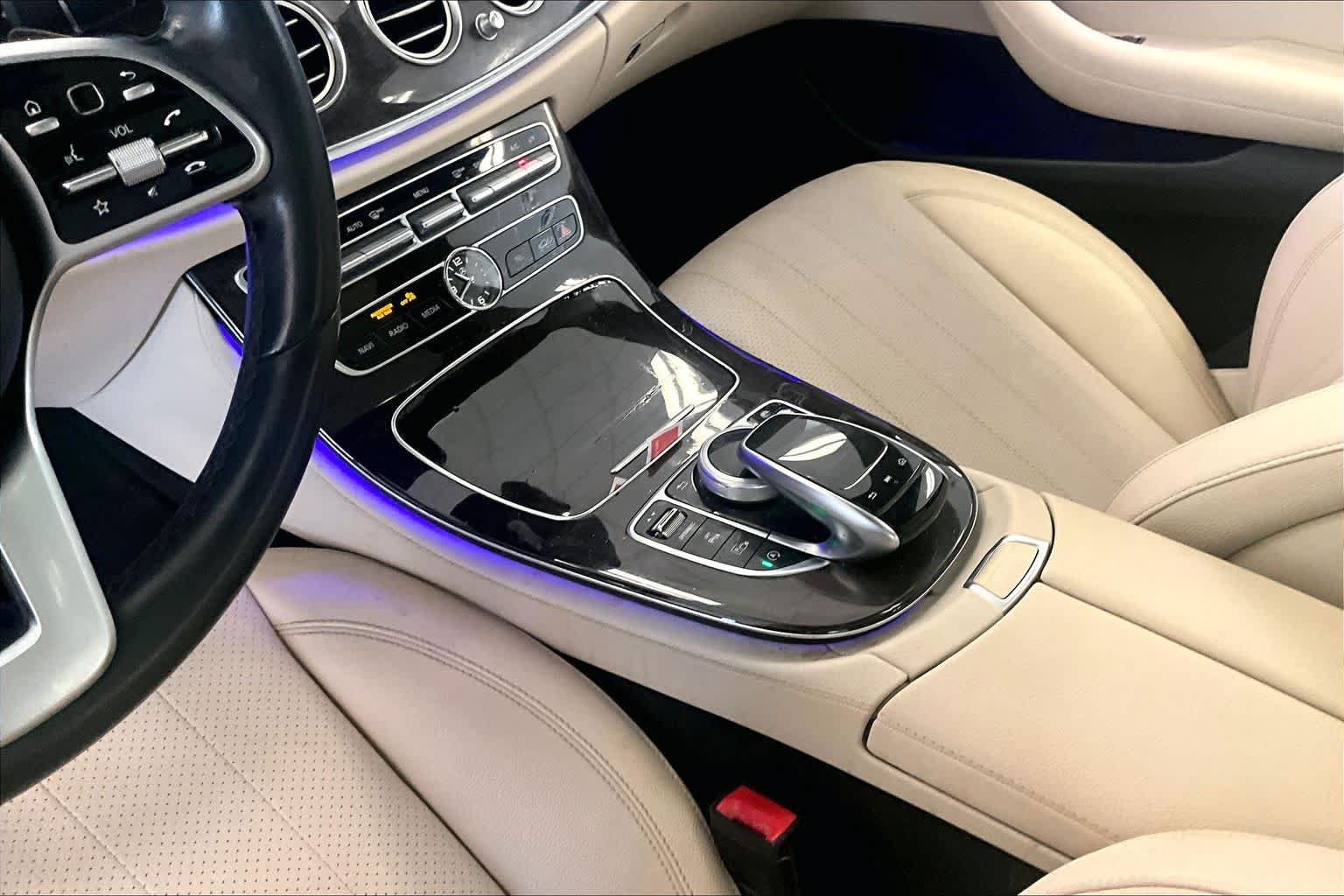 Used 2019 Mercedes-Benz E 300 image 14