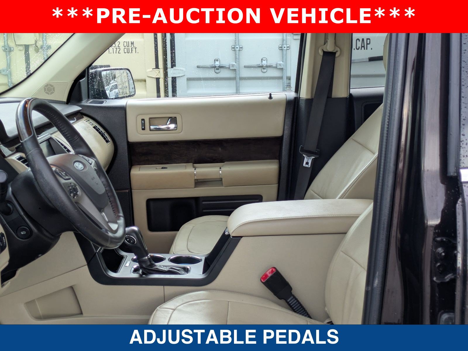 Used 2014 Ford Flex Limited w/ Class III Trailer Tow Package FWD image 23