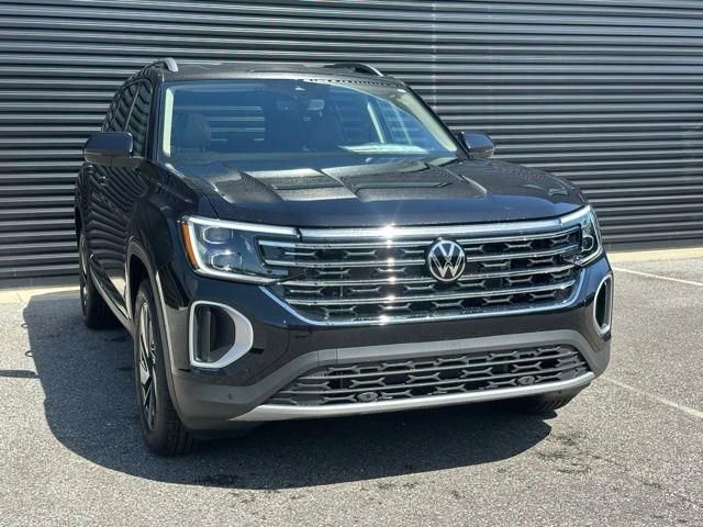 New 2025 Volkswagen Atlas SEL image 6