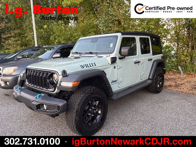 Used 2024 Jeep Wrangler Unlimited AWD/4WD image 2