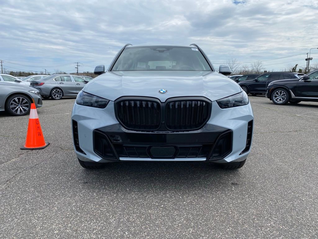 New 2026 BMW X5 xDrive40i w/ Executive Package image 2