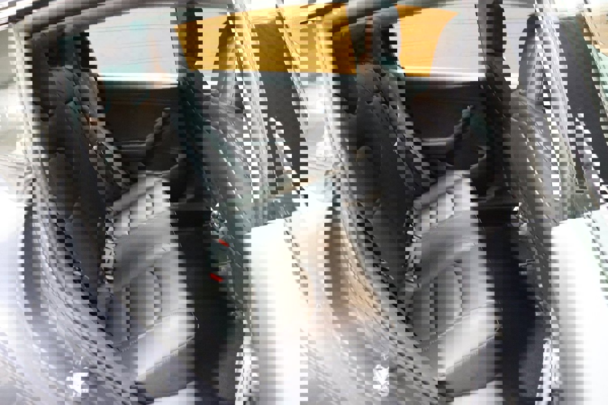 Used 2023 Tesla Model 3 Standard Range image 62