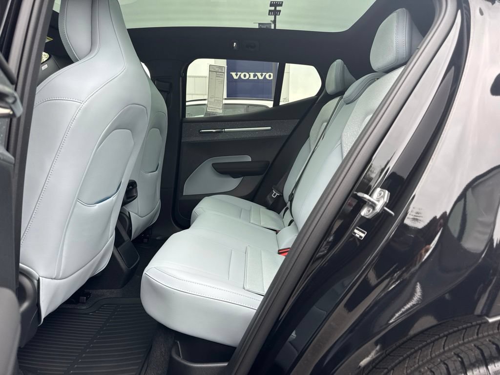 New 2026 Volvo EX30 Ultra w/ Protection Package Premier AWD/4WD image 5