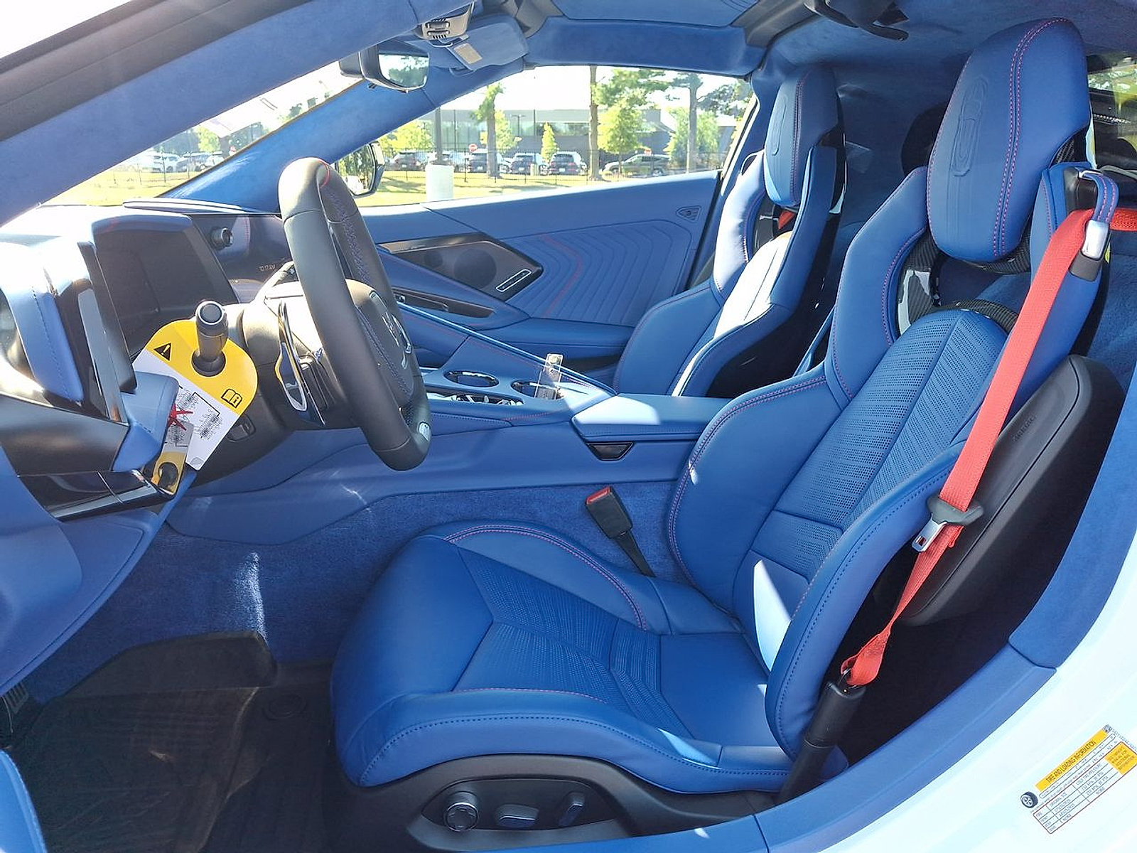New 2027 Chevrolet Corvette Grand Sport w/ Z52 Sport Performance Package RWD image 14