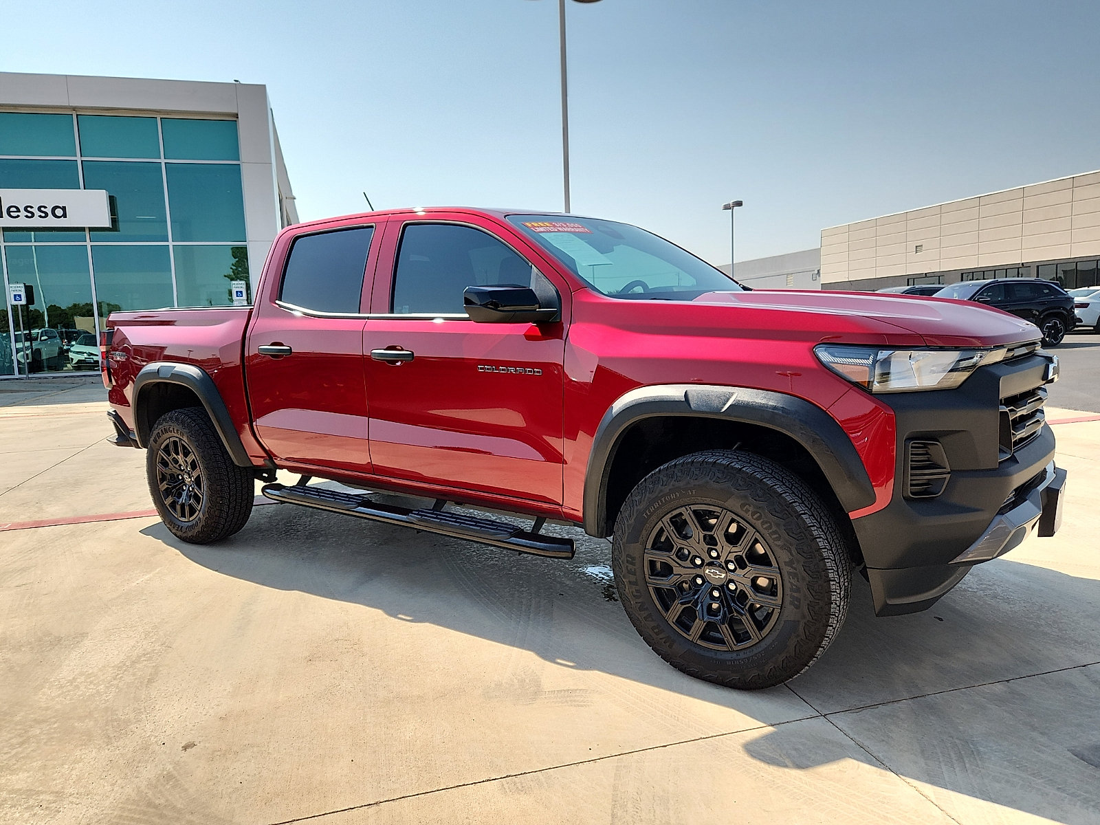 Used 2024 Chevrolet Colorado Trail Boss w/ Advanced Trailering Package AWD/4WD image 6