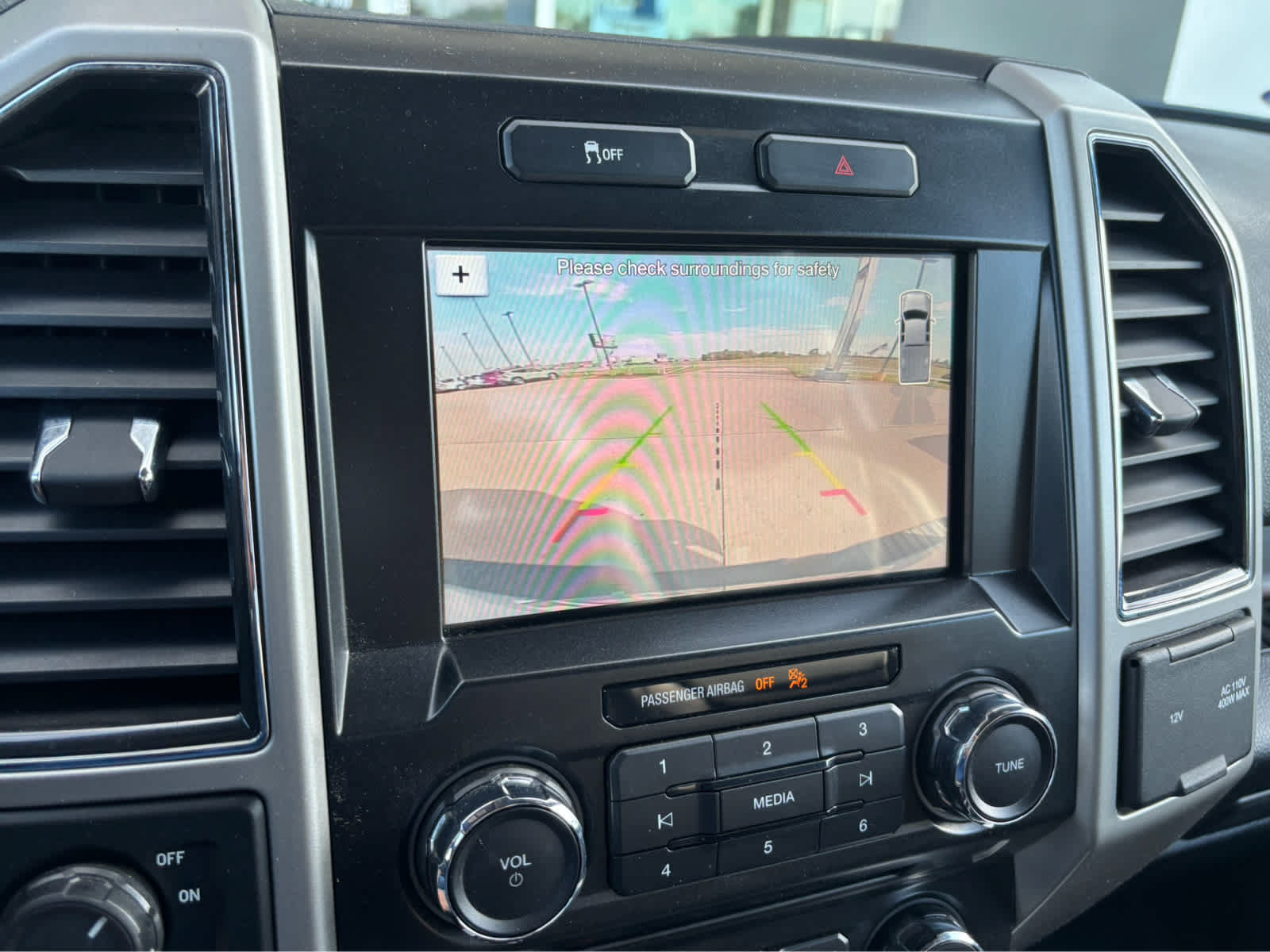 Used 2017 Ford F150 Lariat w/ Equipment Group 501A Mid RWD image 25