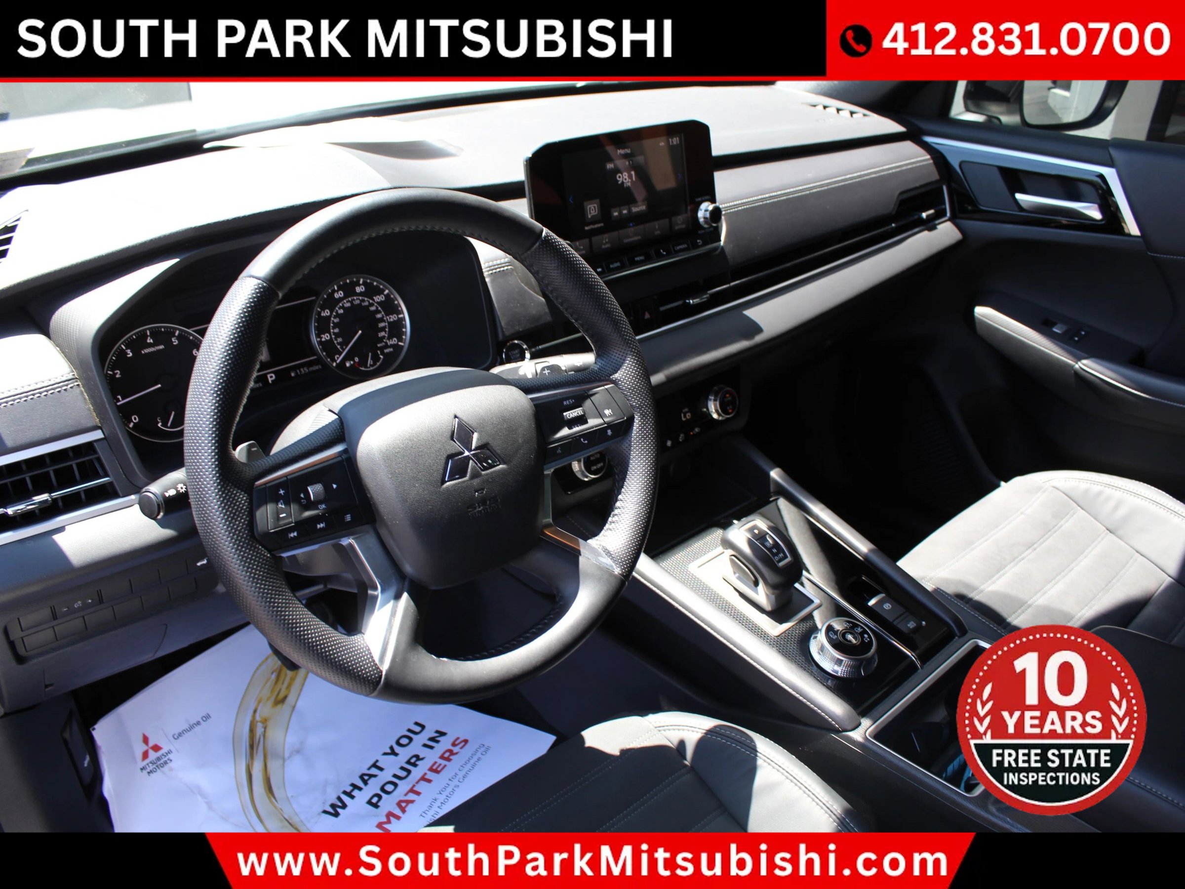 Used 2022 Mitsubishi Outlander SEL Black Edition FWD image 11