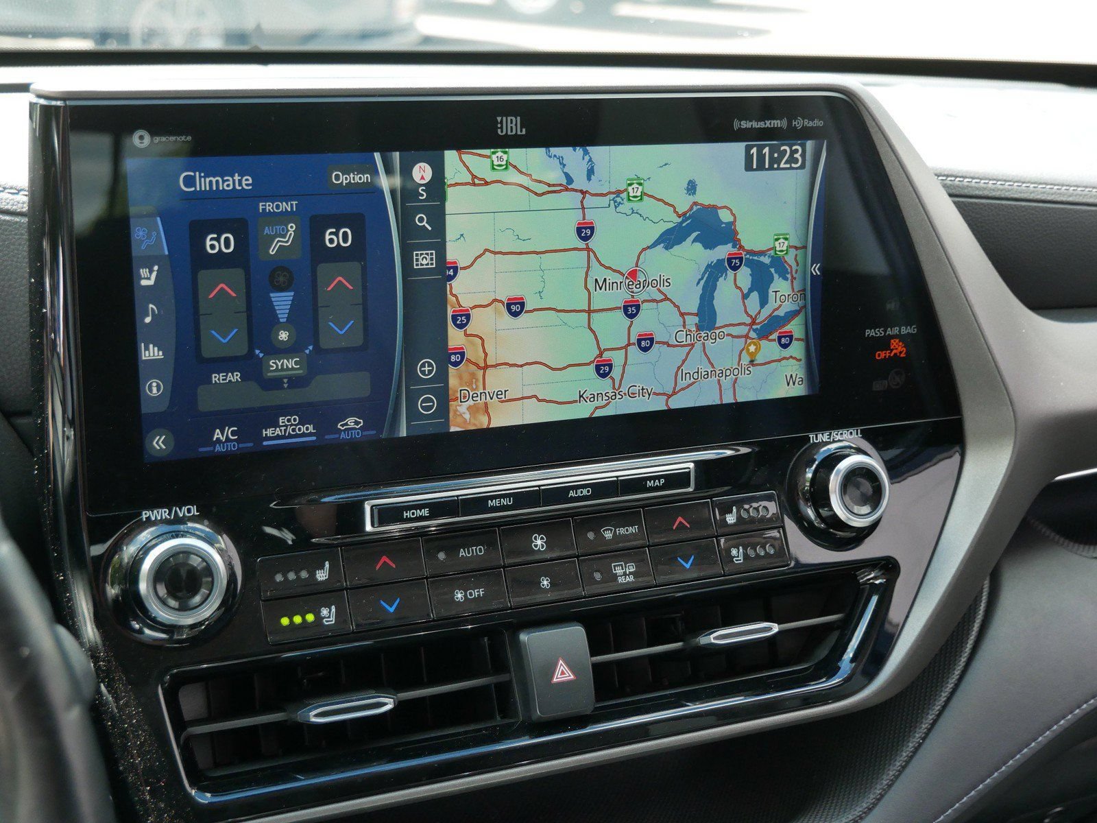 Used 2020 Toyota Highlander Limited AWD/4WD image 20