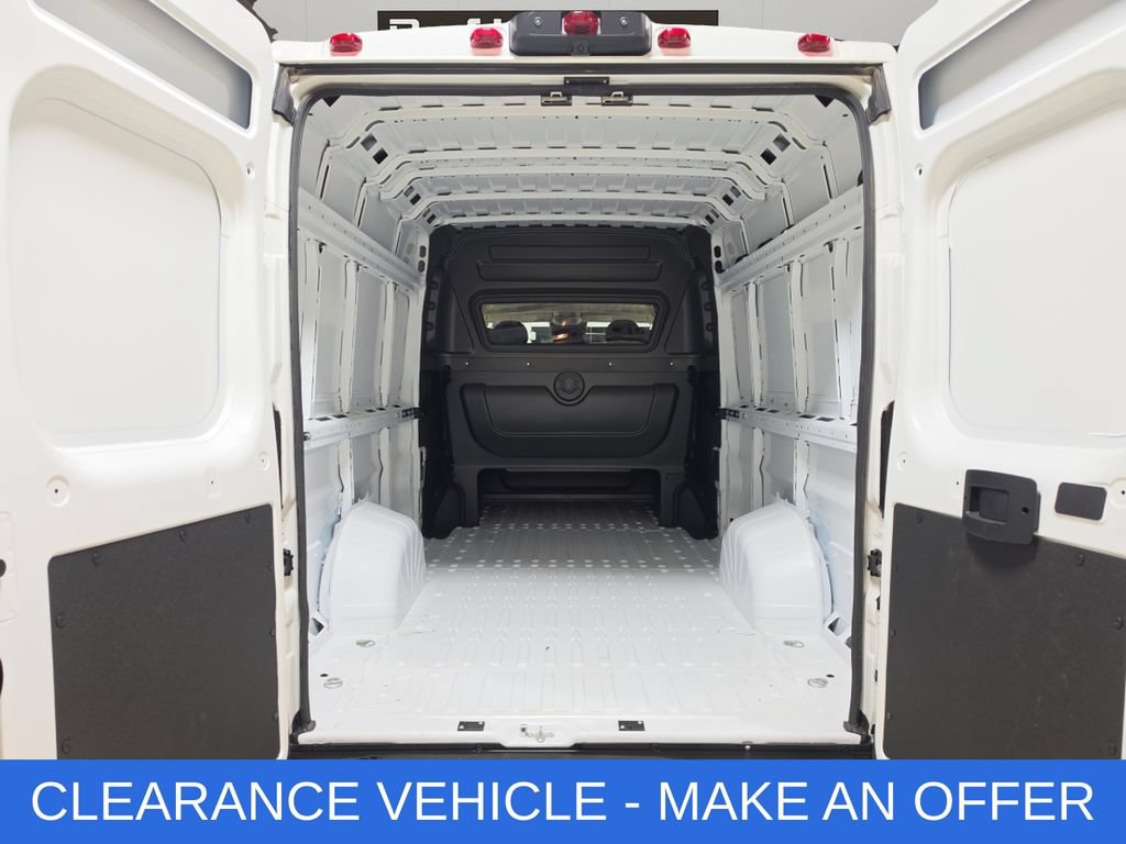 New 2025 RAM ProMaster 3500 FWD image 10