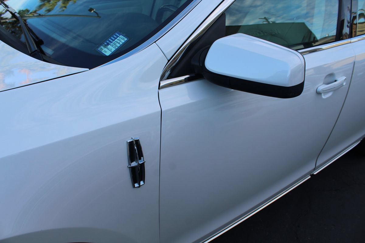 Used 2011 Lincoln MKS w/ 101A Rapid Spec Order Code FWD image 12