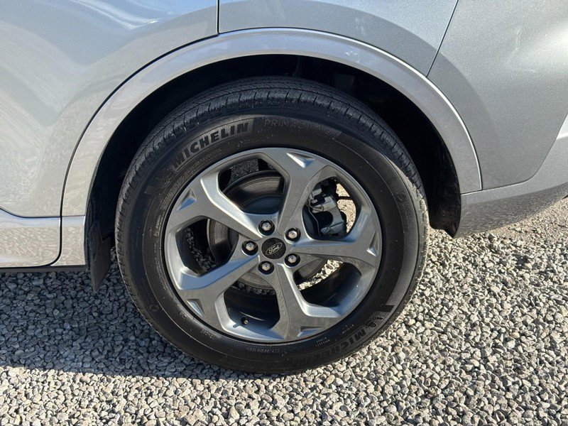 Used 2024 Ford Escape ST-Line w/ Equipment Group 301A image 11