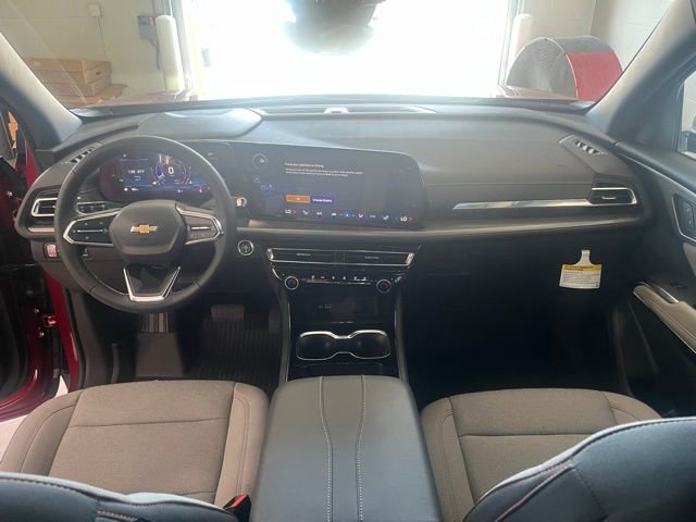 New 2025 Chevrolet Traverse LT w/ LPO, Floor Liner Package image 25