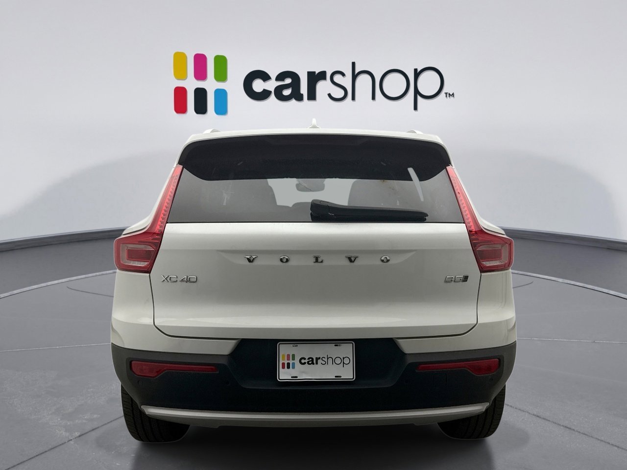 Used 2025 Volvo XC40 B5 Core AWD/4WD image 4