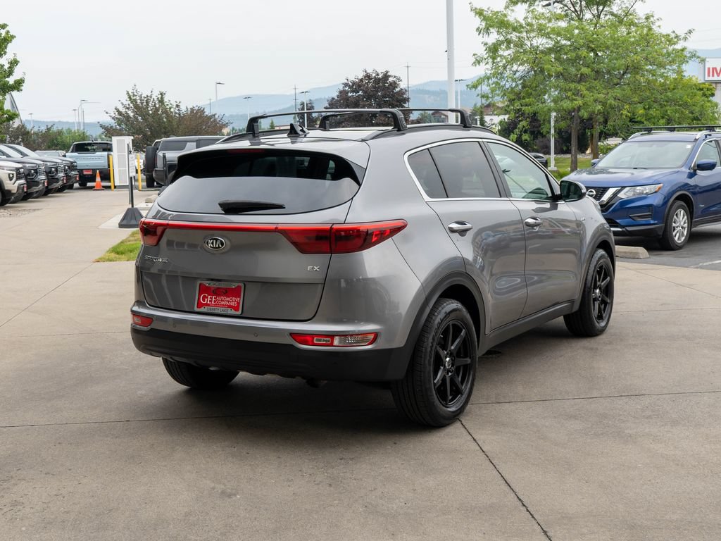 Used 2018 Kia Sportage EX w/ EX Technology Package AWD/4WD image 7