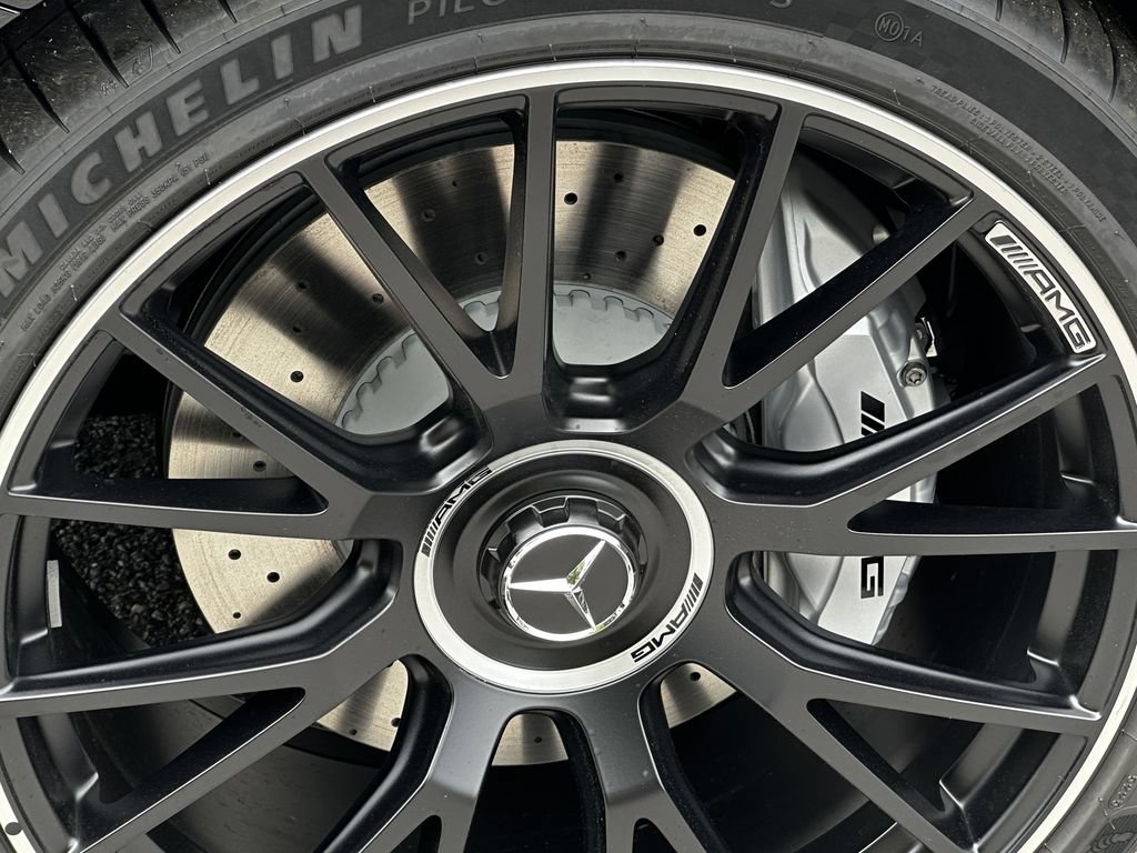 New 2026 Mercedes-Benz E 53 AMG e 4MATIC Wagon image 13
