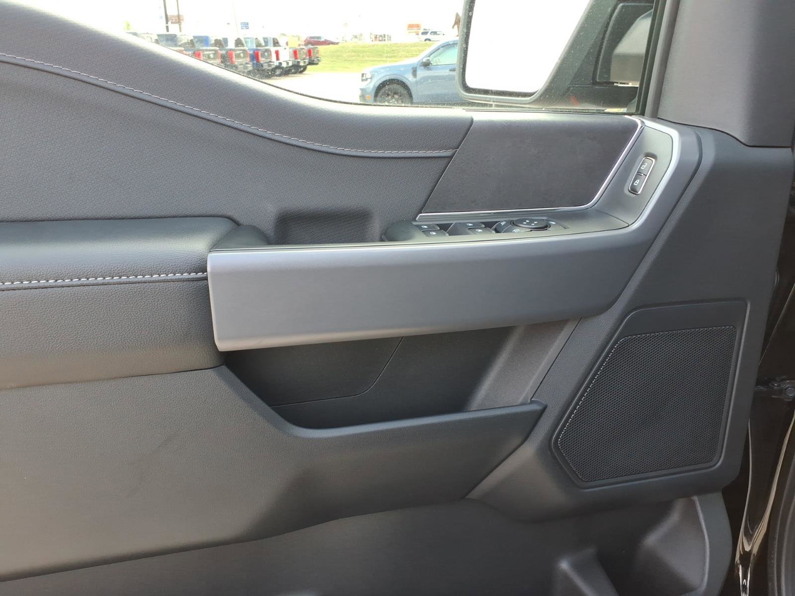 New 2026 Ford F150 XLT w/ Equipment Group 302A MID image 8