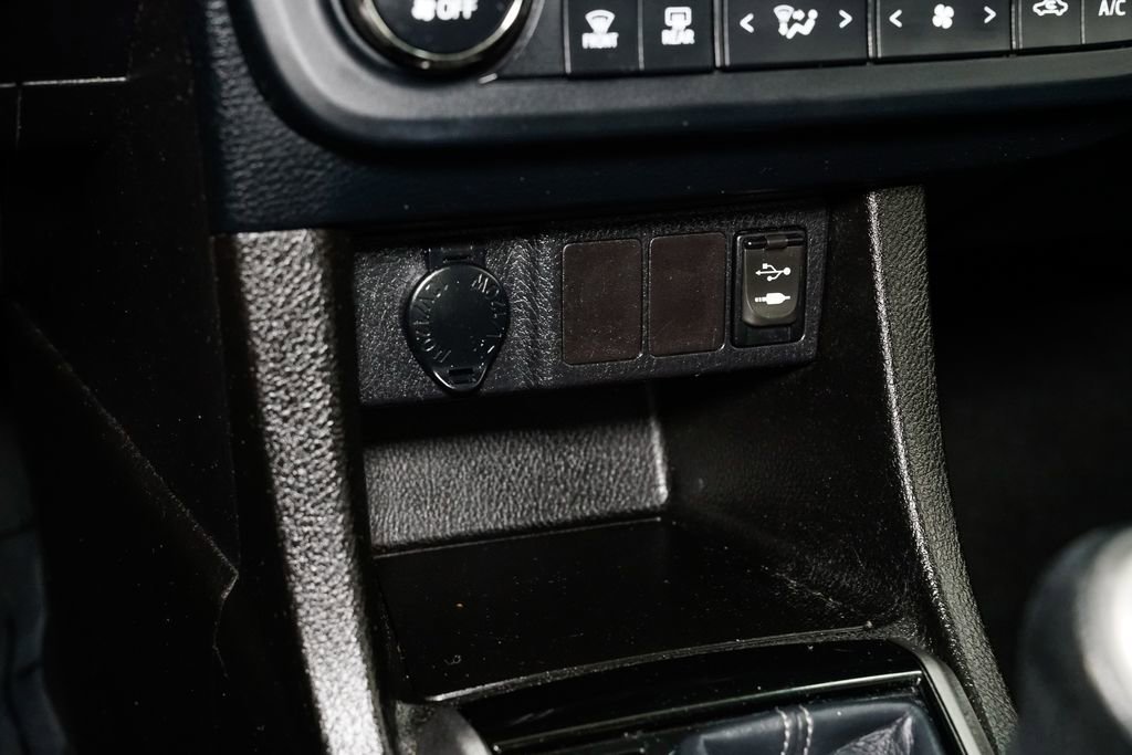 Used 2014 Toyota Corolla S image 17