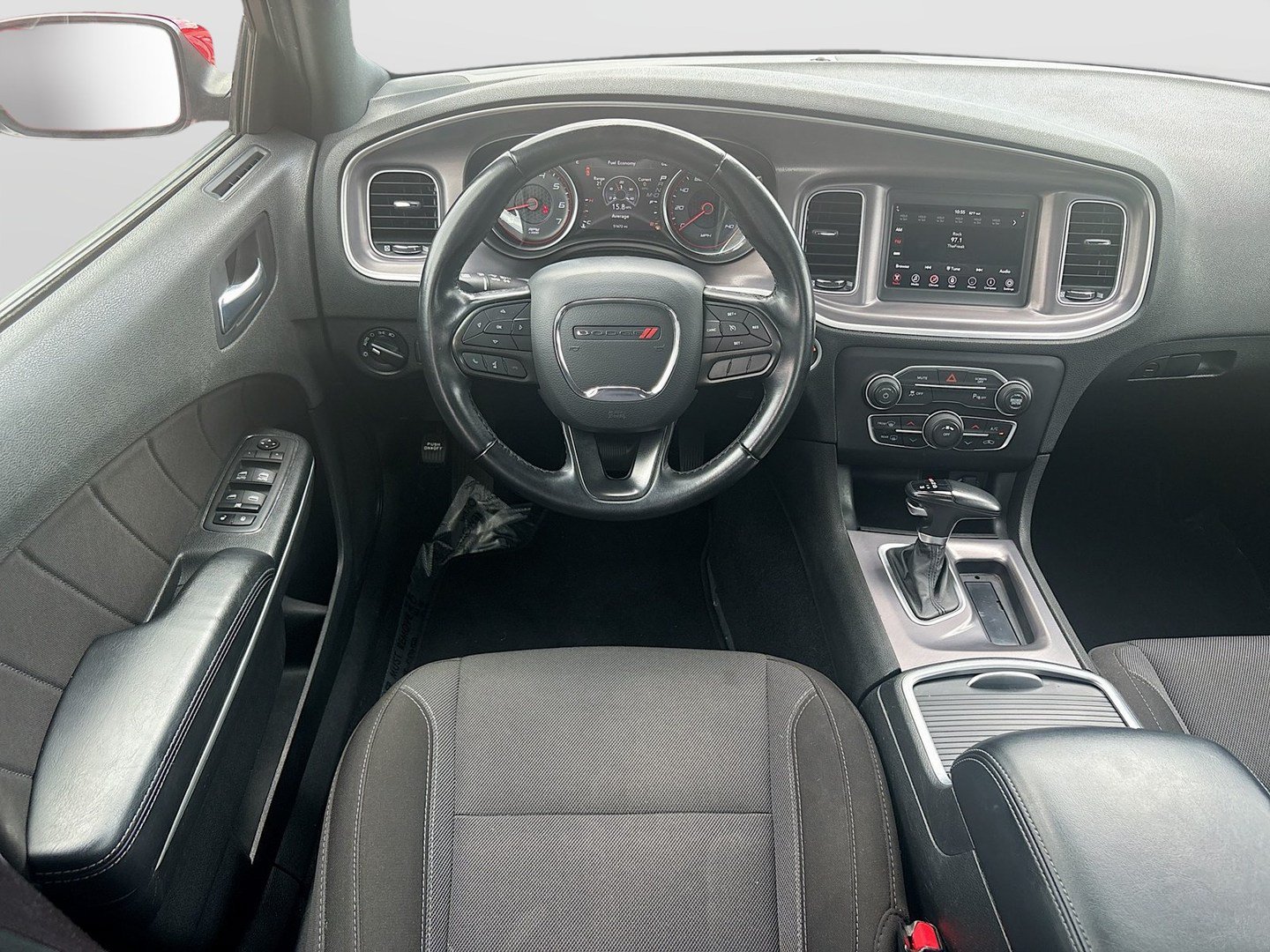 Used 2022 Dodge Charger SXT RWD image 21