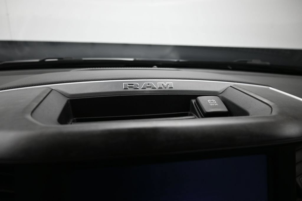 Used 2023 RAM 1500 Big Horn AWD/4WD image 10