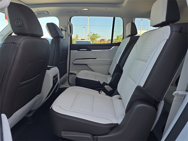 New 2026 GMC Acadia Denali w/ Super Cruise Package image 16