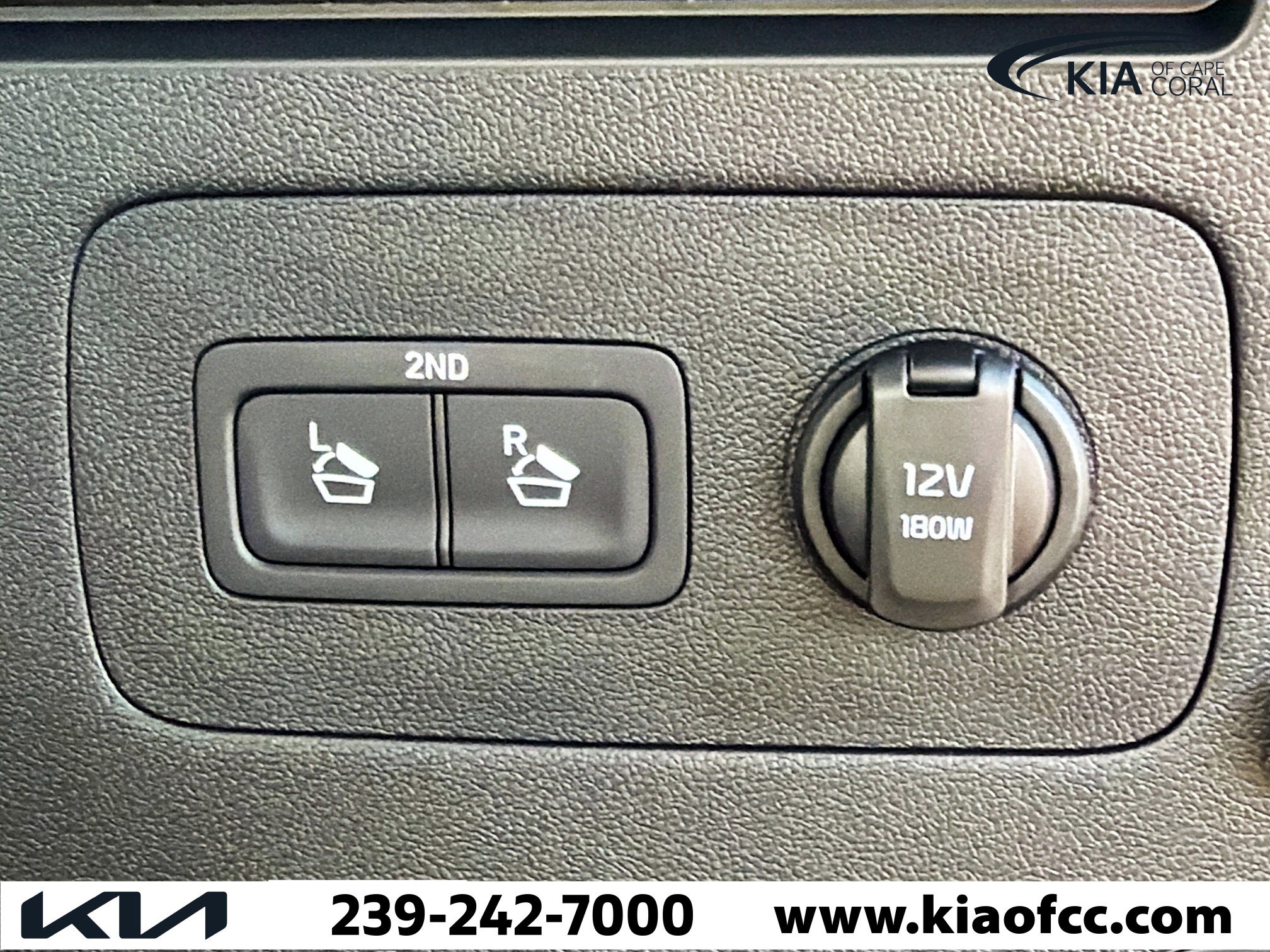 New 2026 Kia Sorento S image 12