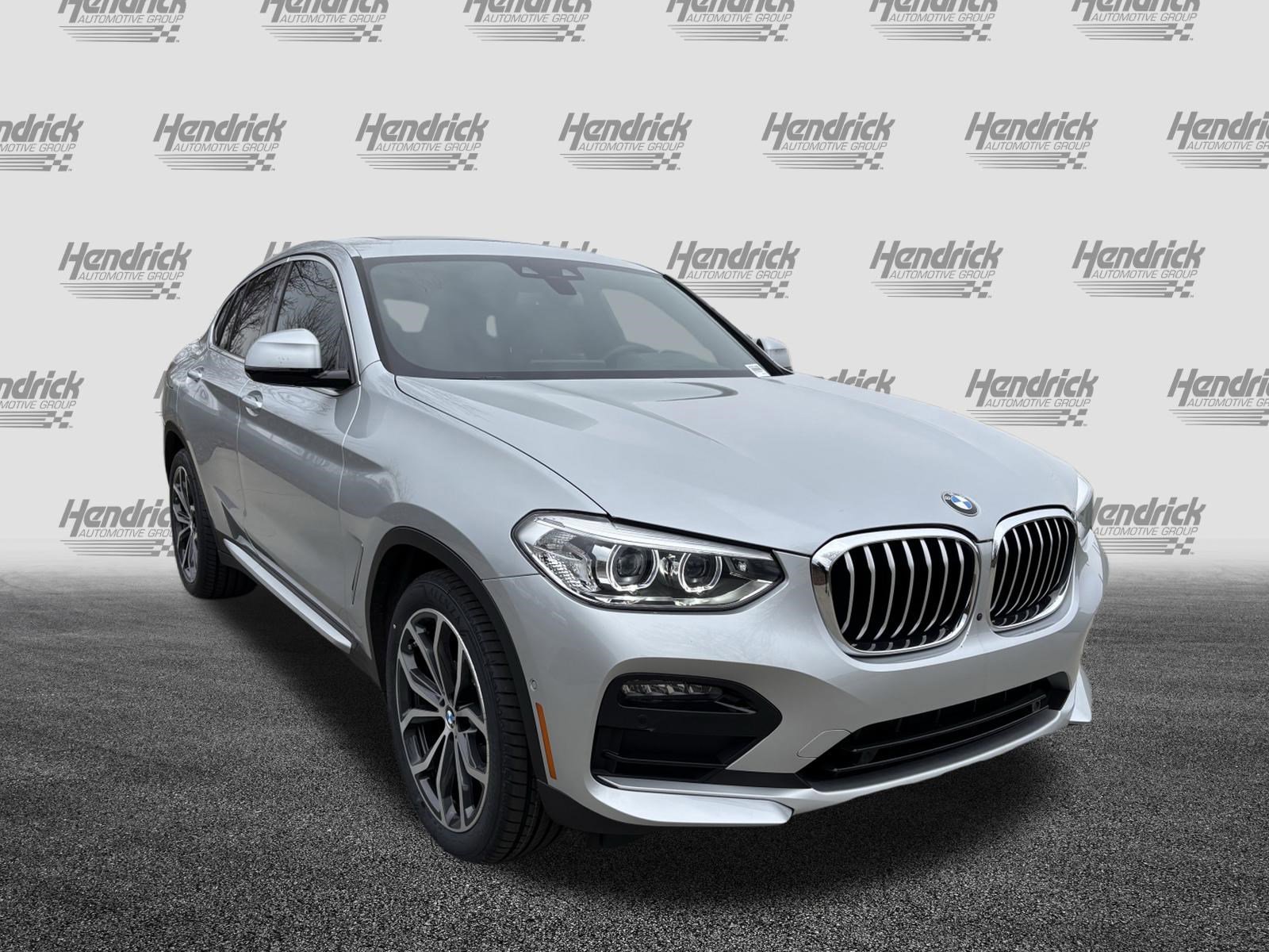 Used 2021 BMW X4 xDrive30i w/ Premium Package image 2