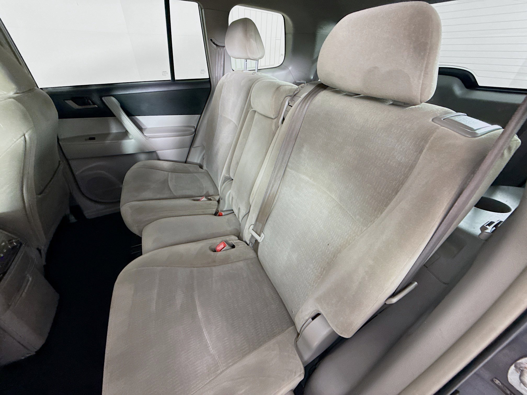 Used 2011 Toyota Highlander 4WD w/ Tech Pkg image 27