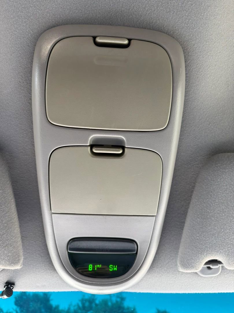 Used 2002 Ford F150 Lightning RWD image 19