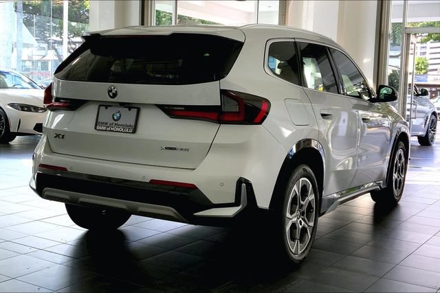Used 2023 BMW X1 xDrive28i w/ Convenience Package AWD/4WD image 6