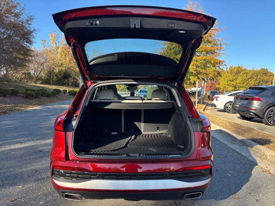 New 2025 Audi Q5 Premium Plus image 14