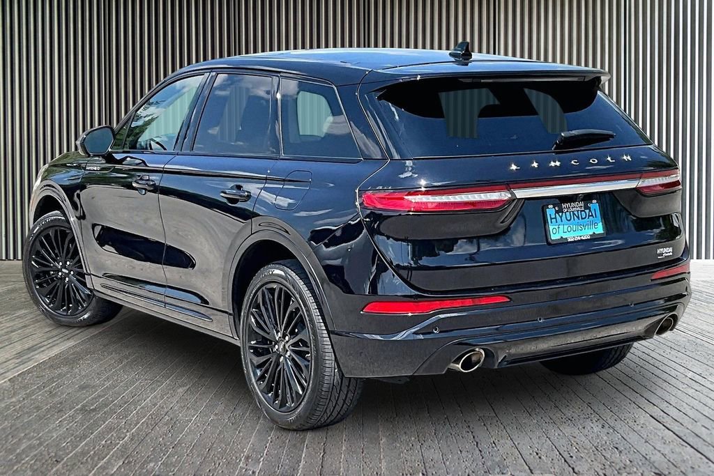 Used 2023 Lincoln Corsair AWD w/ Equipment Group 101A image 3