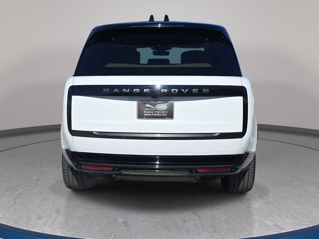 Certified 2024 Land Rover Range Rover Autobiography AWD/4WD image 6