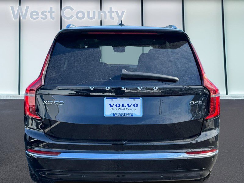 Certified 2025 Volvo XC90 B6 Plus image 6