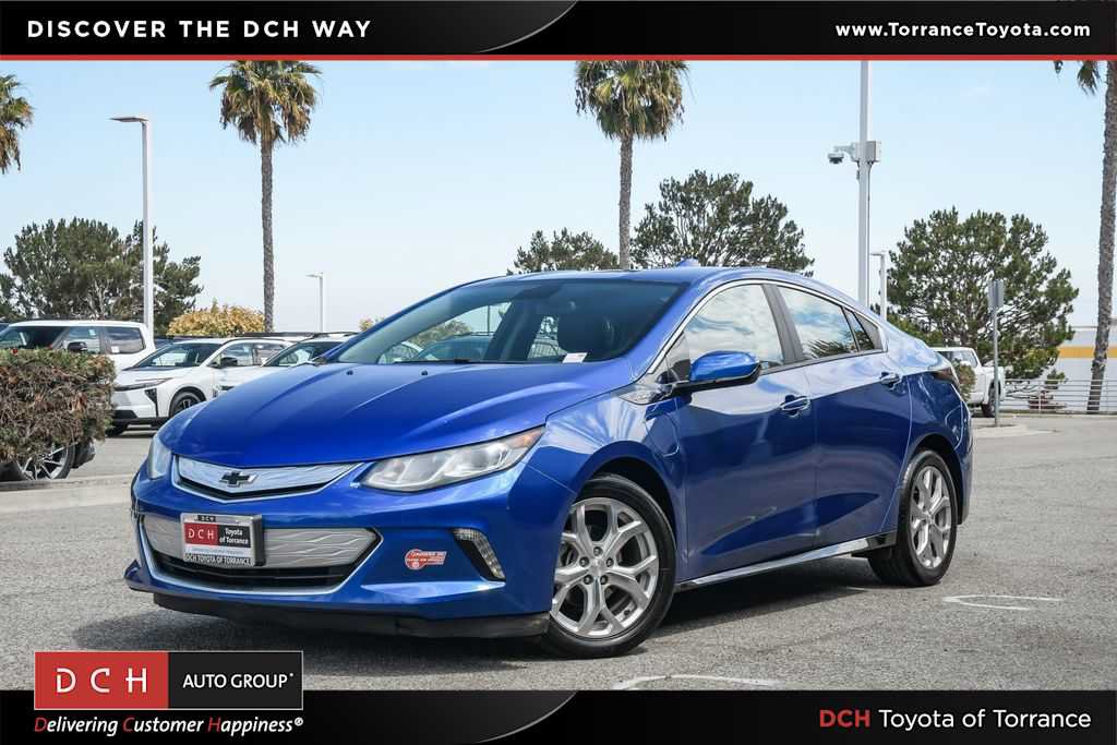 Used 2018 Chevrolet Volt LT w/ Comfort Package FWD image 1