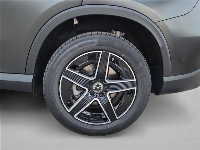 New 2026 Mercedes-Benz GLC 300 4MATIC image 9