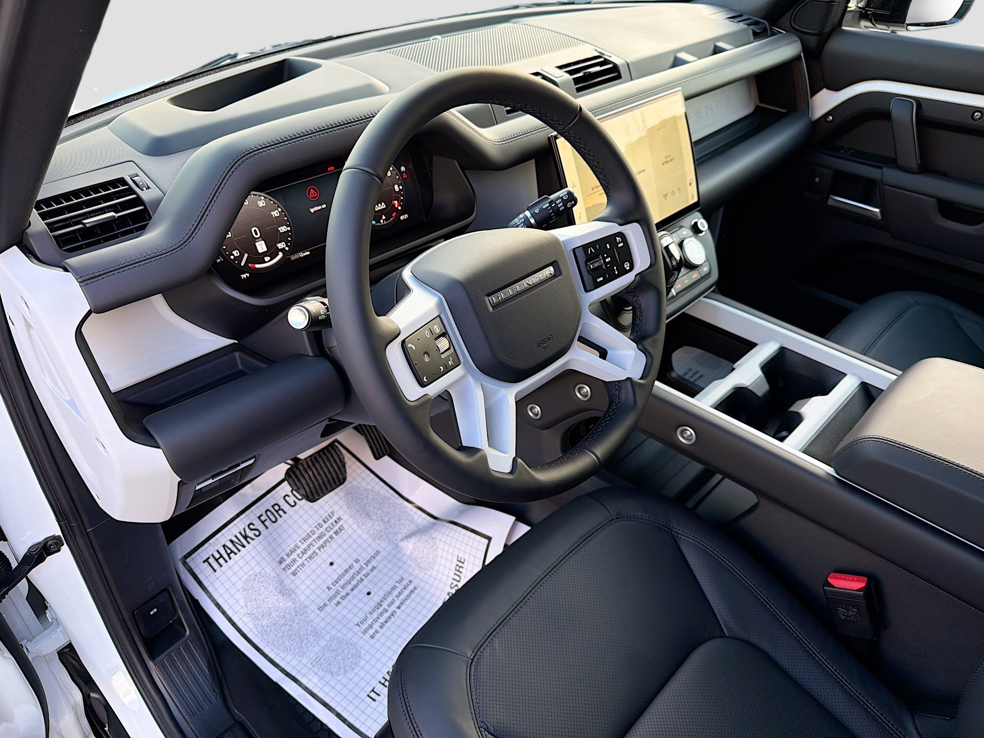 New 2026 Land Rover Defender 110 X-Dynamic SE AWD/4WD image 25
