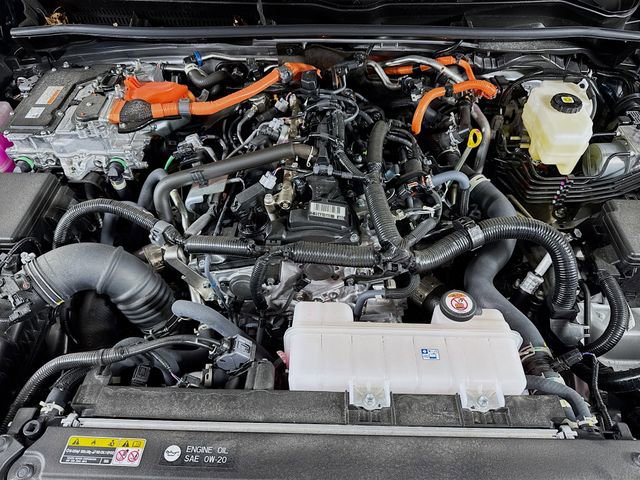 Certified 2025 Toyota 4Runner TRD Off-Road AWD/4WD image 31