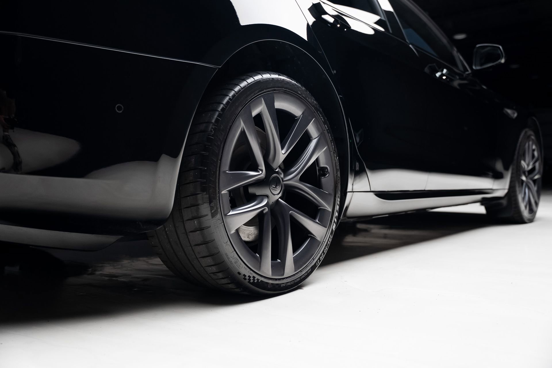 Used 2022 Tesla Model S Plaid image 70