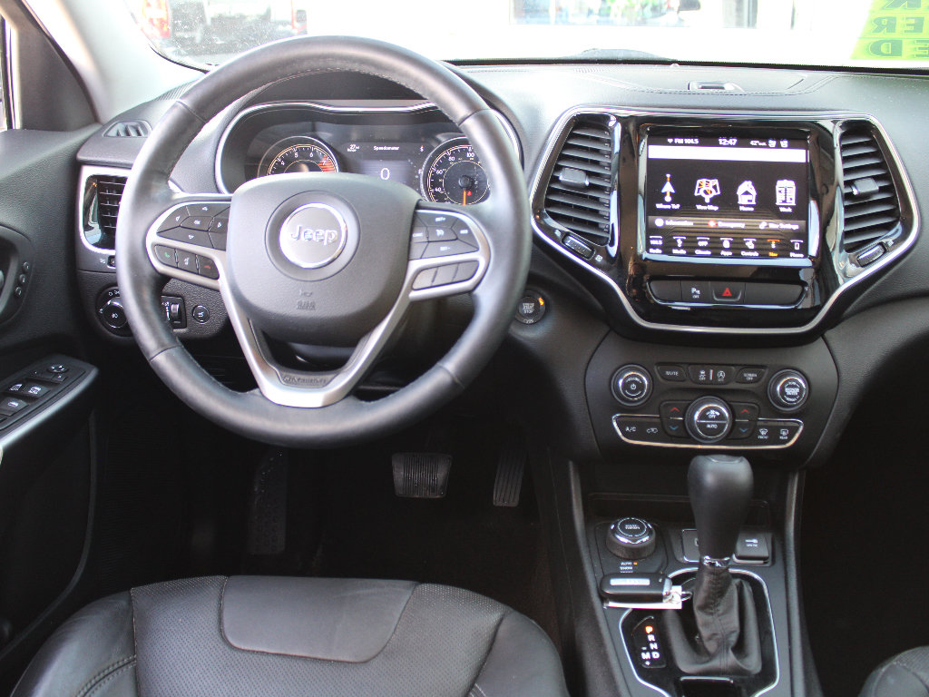 Used 2019 Jeep Cherokee Limited w/ Luxury Group image 13