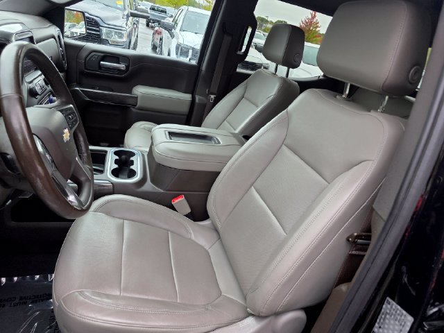 Used 2019 Chevrolet Silverado 1500 LTZ w/ LTZ Premium Package AWD/4WD image 25
