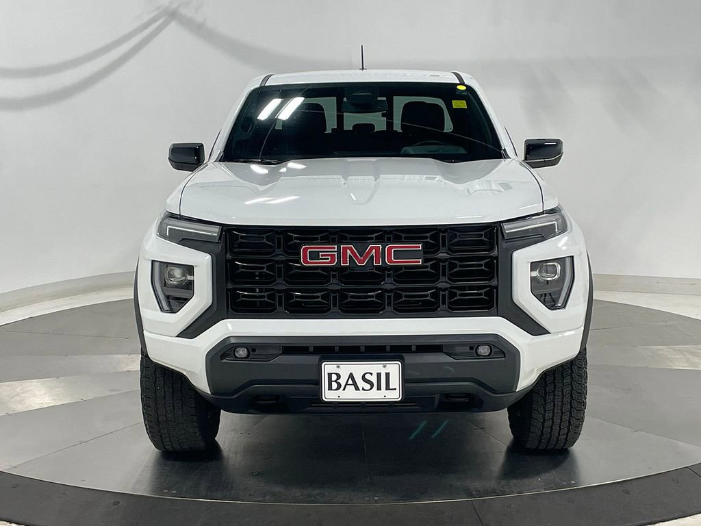 Used 2024 GMC Canyon Elevation w/ Convenience Package AWD/4WD image 9