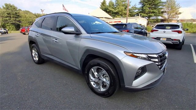 Used 2024 Hyundai Tucson SEL image 2