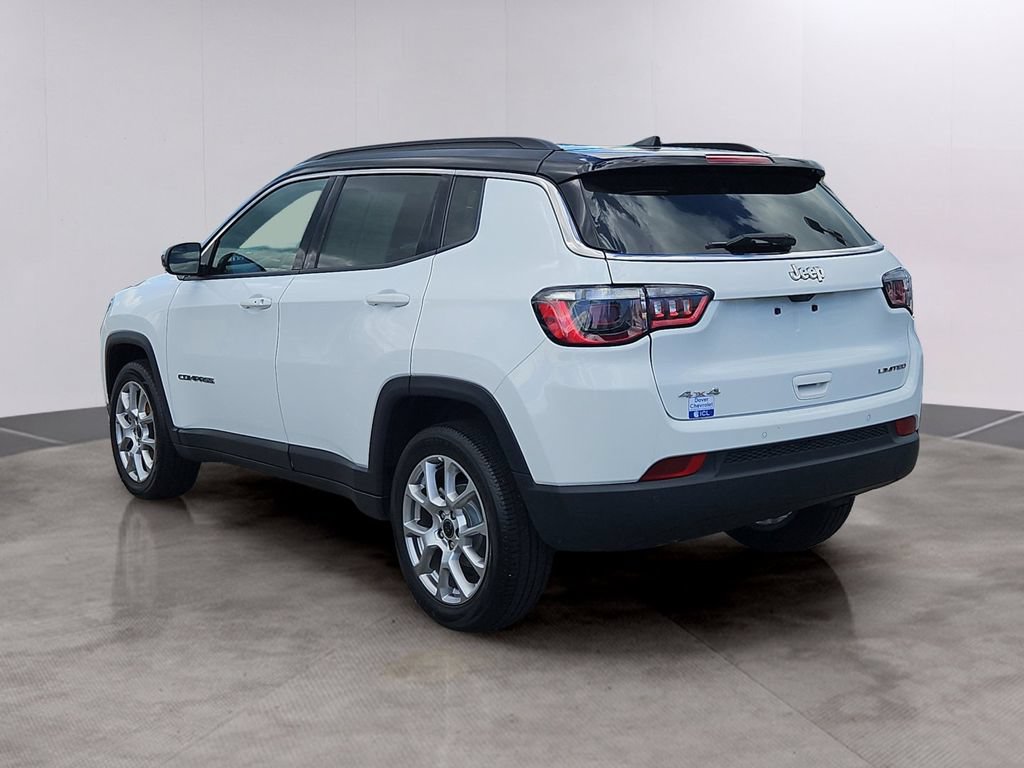 Used 2025 Jeep Compass Limited AWD/4WD image 6