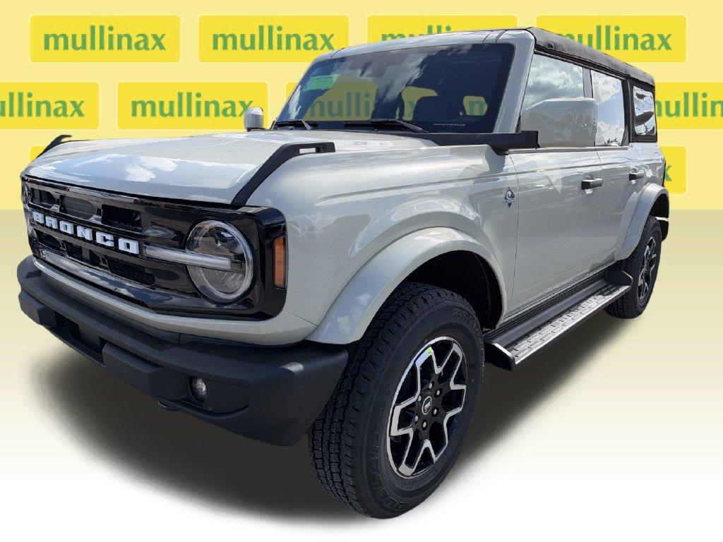 New 2026 Ford Bronco Outer Banks AWD/4WD image 18