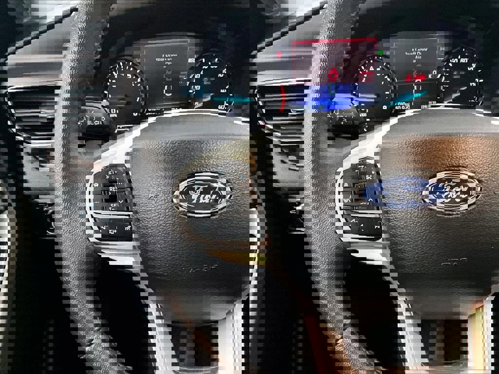 Used 2023 Ford Explorer Limited w/ Equipment Group 301A AWD/4WD image 24