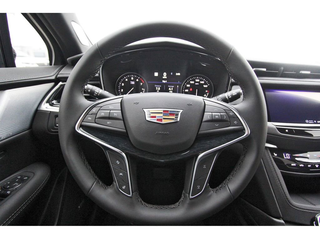 New 2026 Cadillac XT5 Premium Luxury image 13